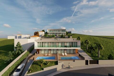 3 bedroom house Real