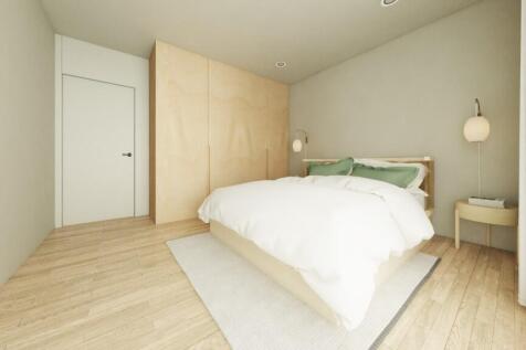 4 bedroom semi-detac
