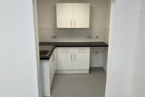 IMG_2699 kitchen.JPG