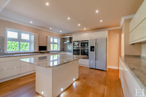 8617805-interiorW...