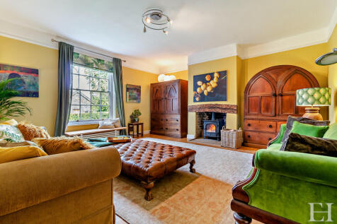 8586774-interiorw...
