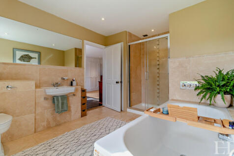 8586774-interiorw...