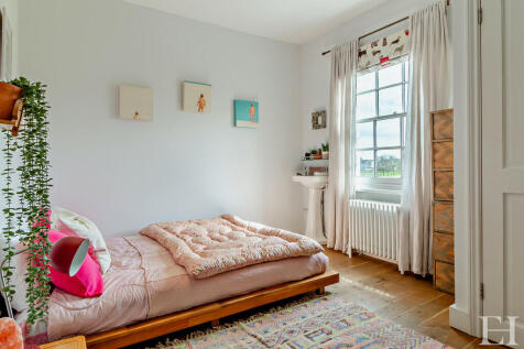 8586774-interiorw...