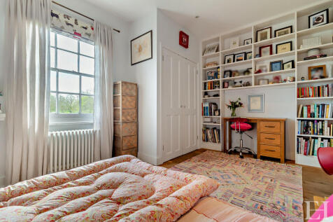 8586774-interiorw...