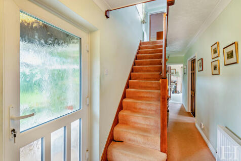 8604416-interiorW...
