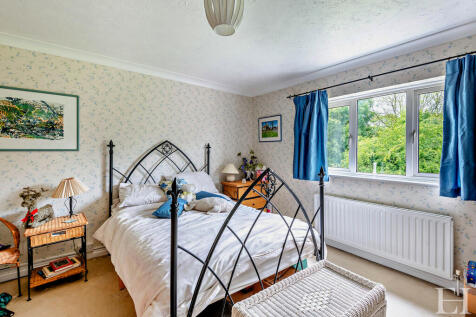 8604416-interiorW...