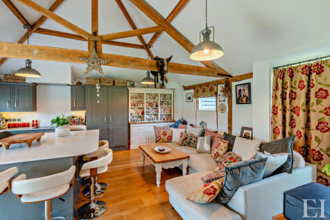 8605775-interiorW...