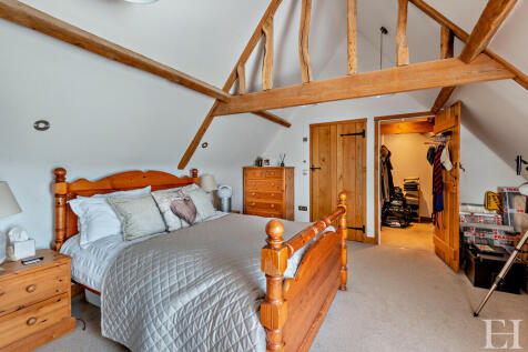 8605775-interiorW...