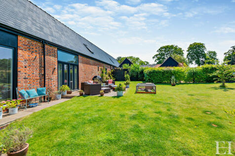 8605775-exteriorW...