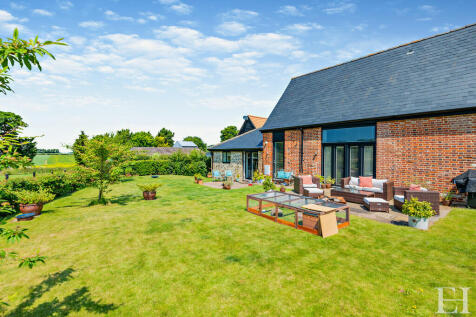 8605775-exteriorW...