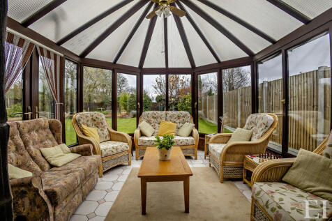 8630706-interior0...