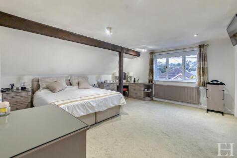 8630706-interior2...