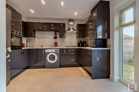 8633781-interior0...