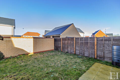 8633781-exterior0...