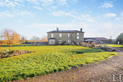8634512-exteriorW...