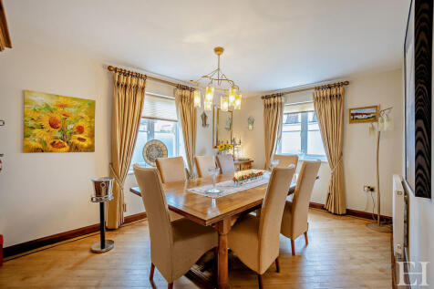 8639596-interior1...