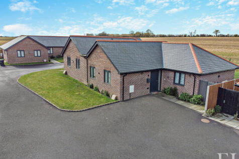 8639615-exteriorW...