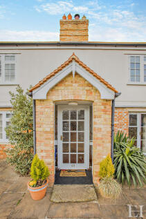 8637094-exteriorW...