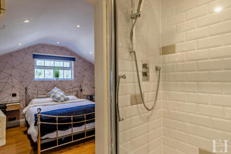 8638920-interiorW...
