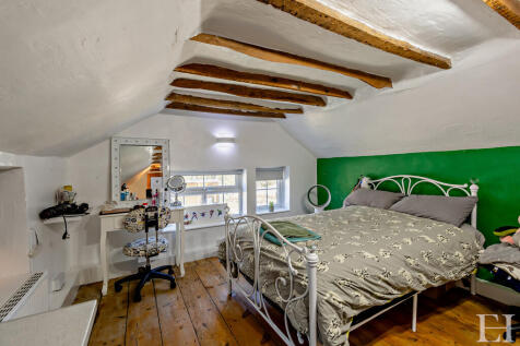 8638920-interiorW...