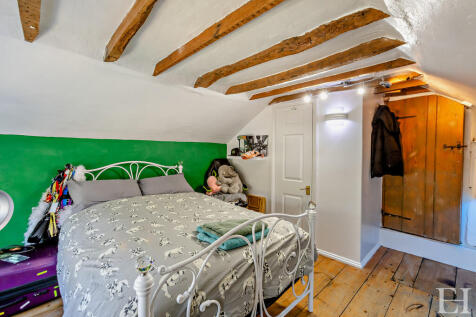 8638920-interiorW...