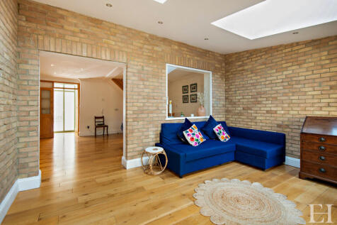 8642742-interiorW...