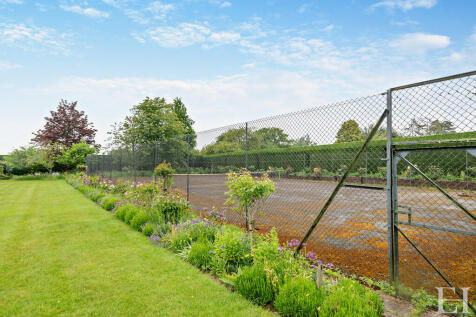 8594340-exteriorW...
