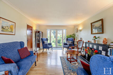 8639363-interiorW...