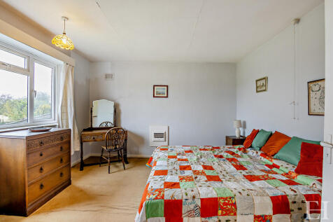 8639363-interiorW...