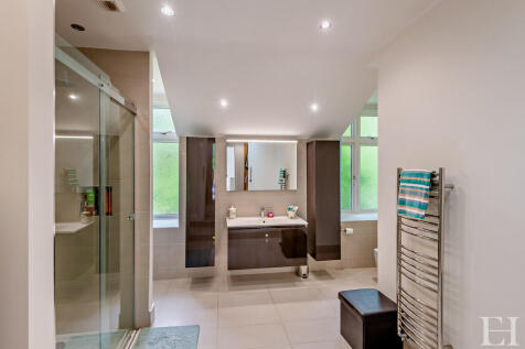8598871-interiorW...