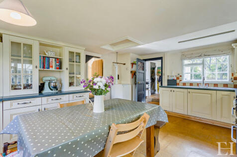 8644160-interiorW...