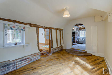 8644160-interiorW...