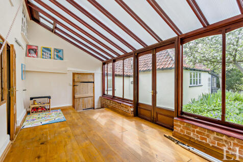 8644160-interiorW...
