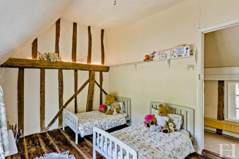 8644160-interiorW...