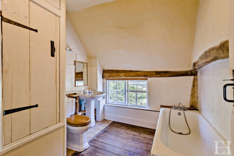 8644160-interiorW...