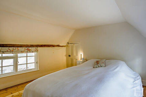 8644160-interiorW...