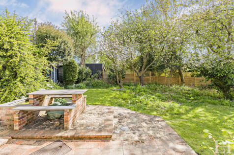 8644160-exteriorW...