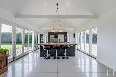 8642711-interiorW...