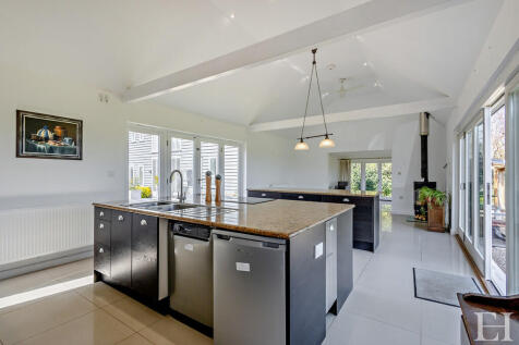 8642711-interiorW...