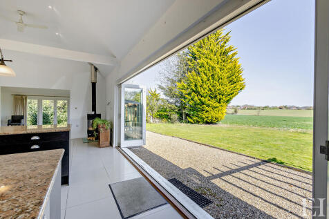 8642711-interiorW...