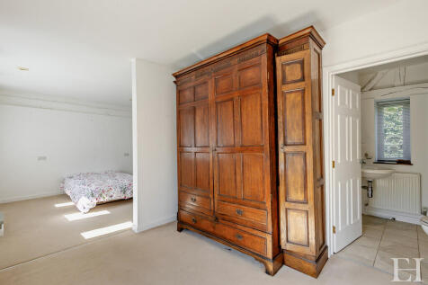 8642711-interiorW...
