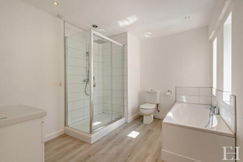 8642711-interiorW...