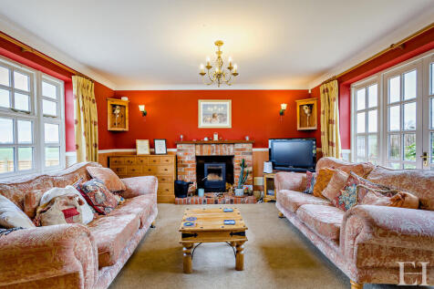 8645615-interiorW...