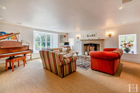8637096-interiorW...