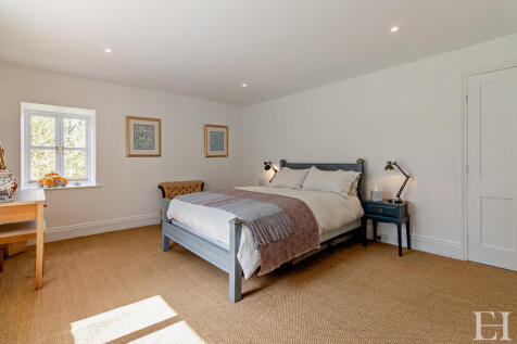8637096-interiorW...