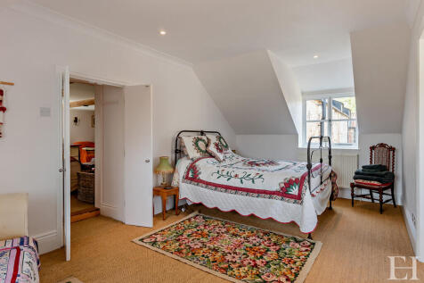8637096-interiorW...