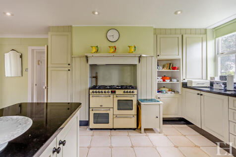 8646670-interiorW...