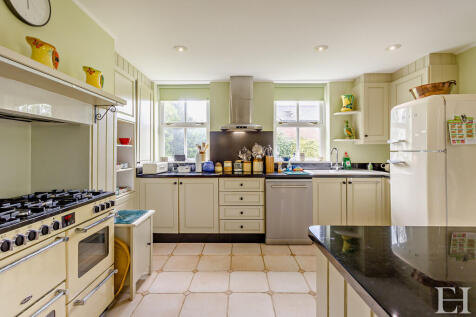 8646670-interiorW...