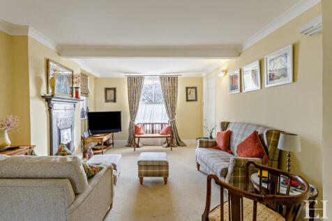 8646670-interiorW...
