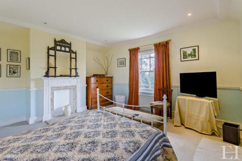 8646670-interiorW...